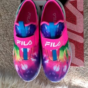 Fila accolade tie dye running/walking shoes NWOT